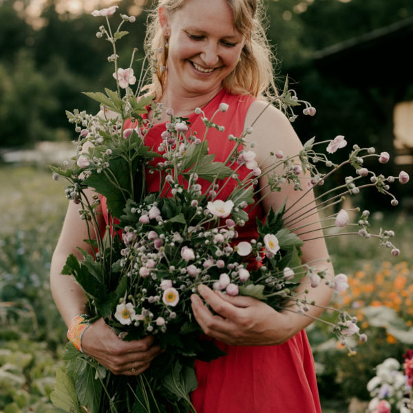 diefeldfruchttafel-saisonaler-strauss